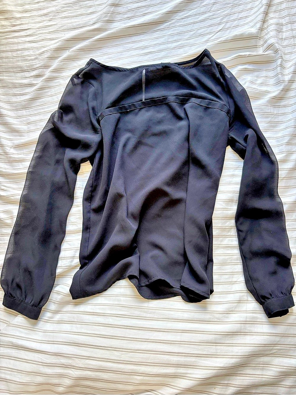 Forever 21 Black Long Sleeve Blouse Like New